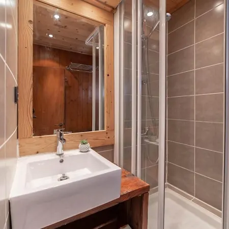 아파트 Studio With Parking And Swimming Pool Ideally Located 샤모니